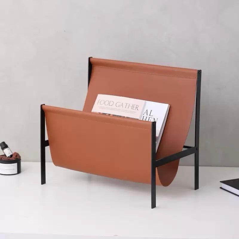 Porte-revues Luca en métal et cuir – Accessoire de rangement moderne